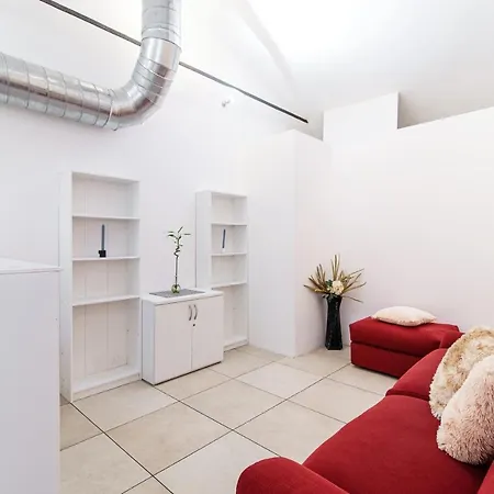 Apartment Loft Near Duomo *