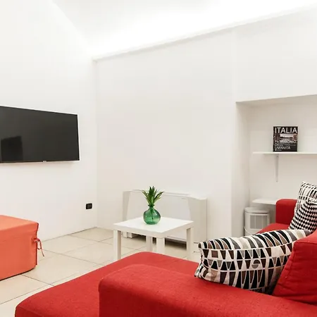 Loft Near Duomo Apartment *
