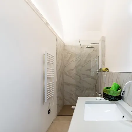 Apartment Loft Near Duomo *